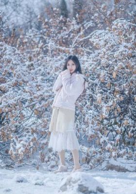 成人视频保险公司女推销员_在线电影观看